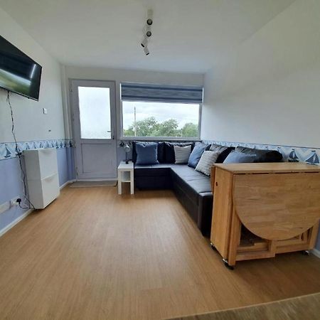 Chalet 57 Sandown Bay Holiday Centre Generous Money Off Ferry Crossings & Free Wifi, September And Halloween Deals Now On Dış mekan fotoğraf